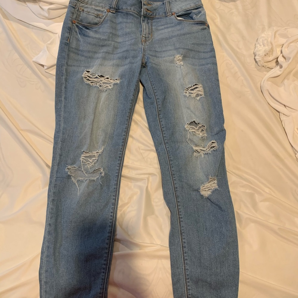 refuge ripped jeans